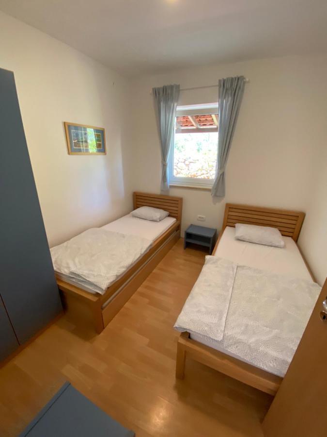 Apartments Matlovac Ždrelac Esterno foto